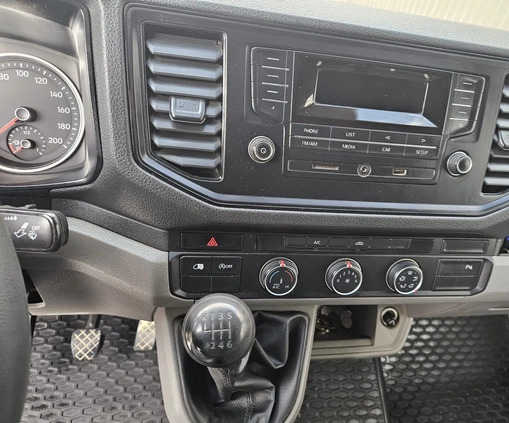 Volkswagen Crafter cena 112000 przebieg: 244439, rok produkcji 2018 z Trzemeszno małe 121